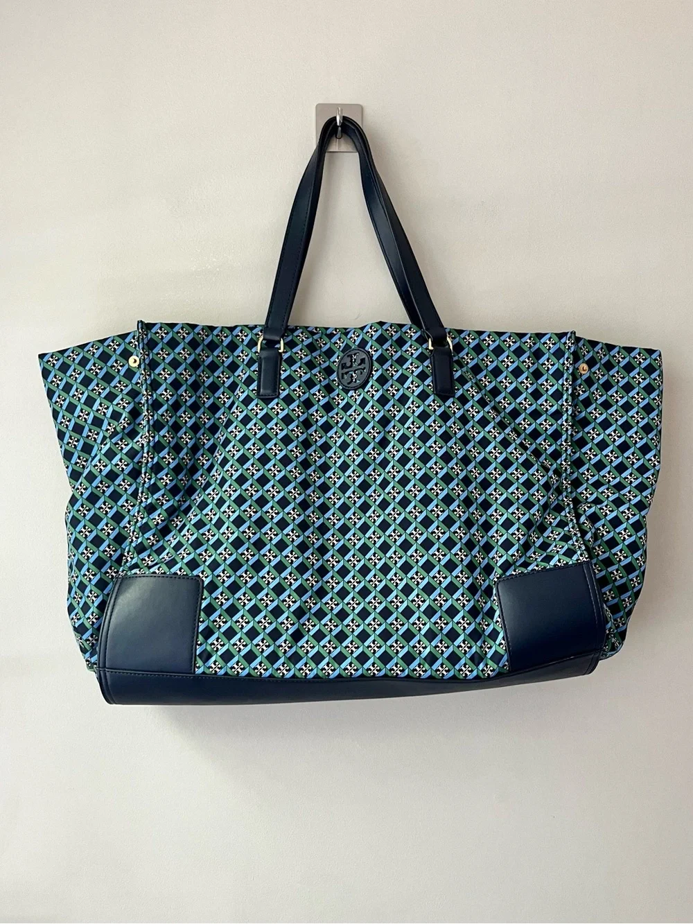 Tory Burch tory burch